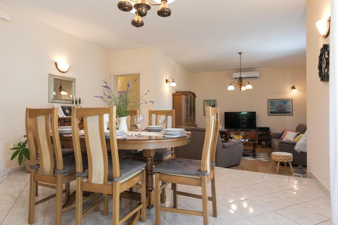 Bosko Holiday home Kastela